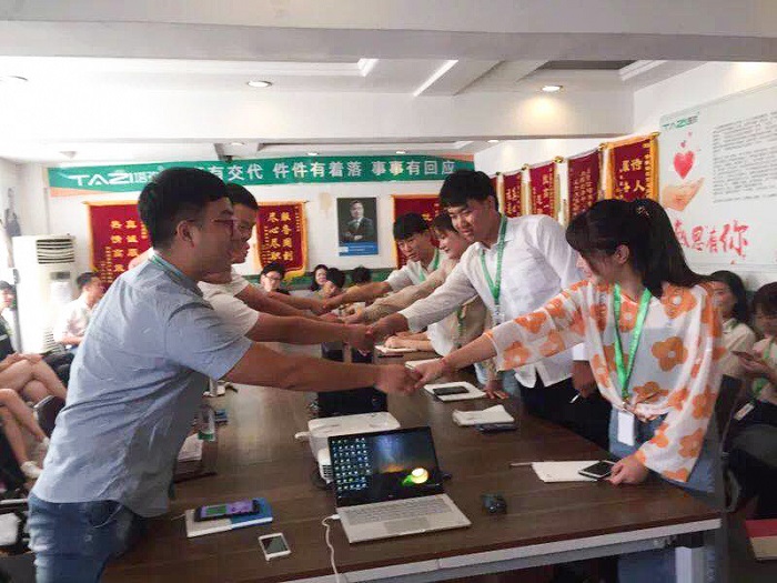 塔孜丨第一屆辯論賽——唇槍舌戰(zhàn)，言思角逐，巔峰對決！