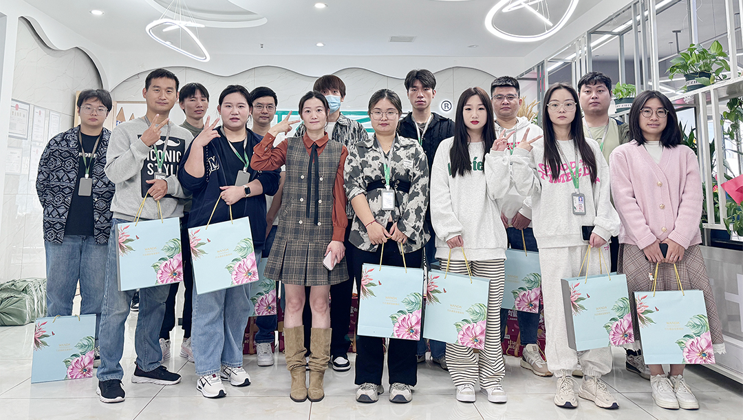 雙節(jié)同慶 | 塔孜科技集團組織開展“喜迎中秋，歡度國慶”主題系列活動